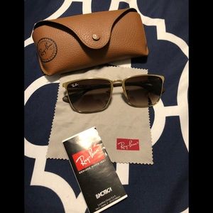 Authentic Ray-ban gold framed sunglasses